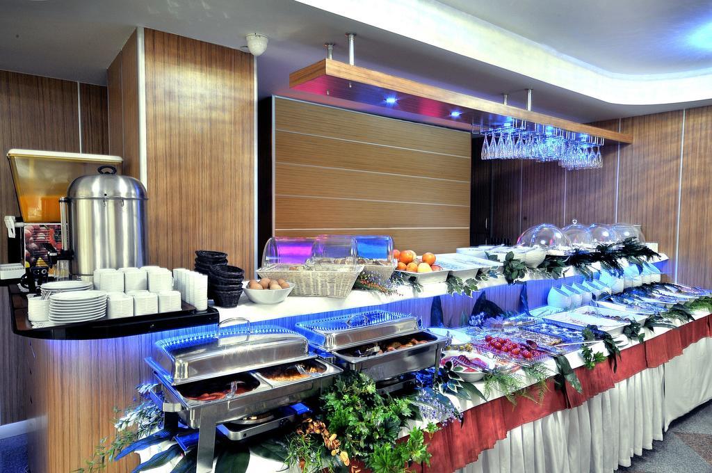 Rhiss Hotel Bostanci Istanbul Exterior photo